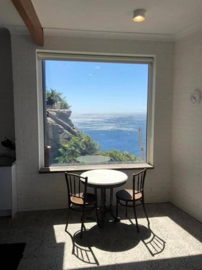 Upscale Cliffside Studio With Ocean Views North Bondi Cité de Cité de Sydney Extérieur photo