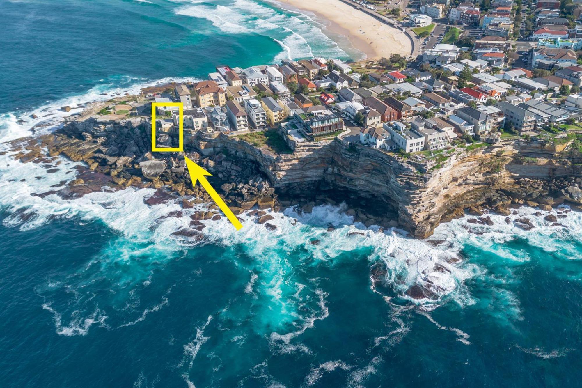 Upscale Cliffside Studio With Ocean Views North Bondi Cité de Cité de Sydney Extérieur photo