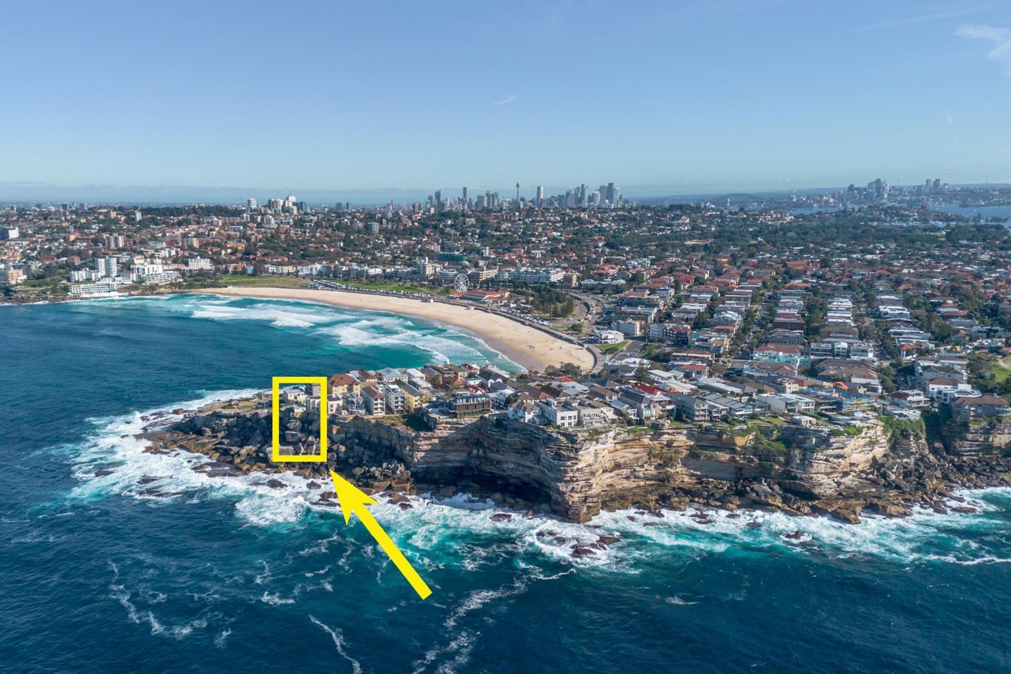 Upscale Cliffside Studio With Ocean Views North Bondi Cité de Cité de Sydney Extérieur photo